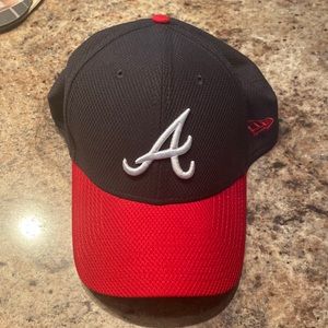 Atlanta Braves New Era Diamond Era Flex Fit Hat- Size L/XL